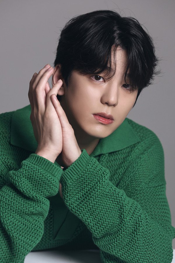 キムミンギュ　整形　顔が変わった